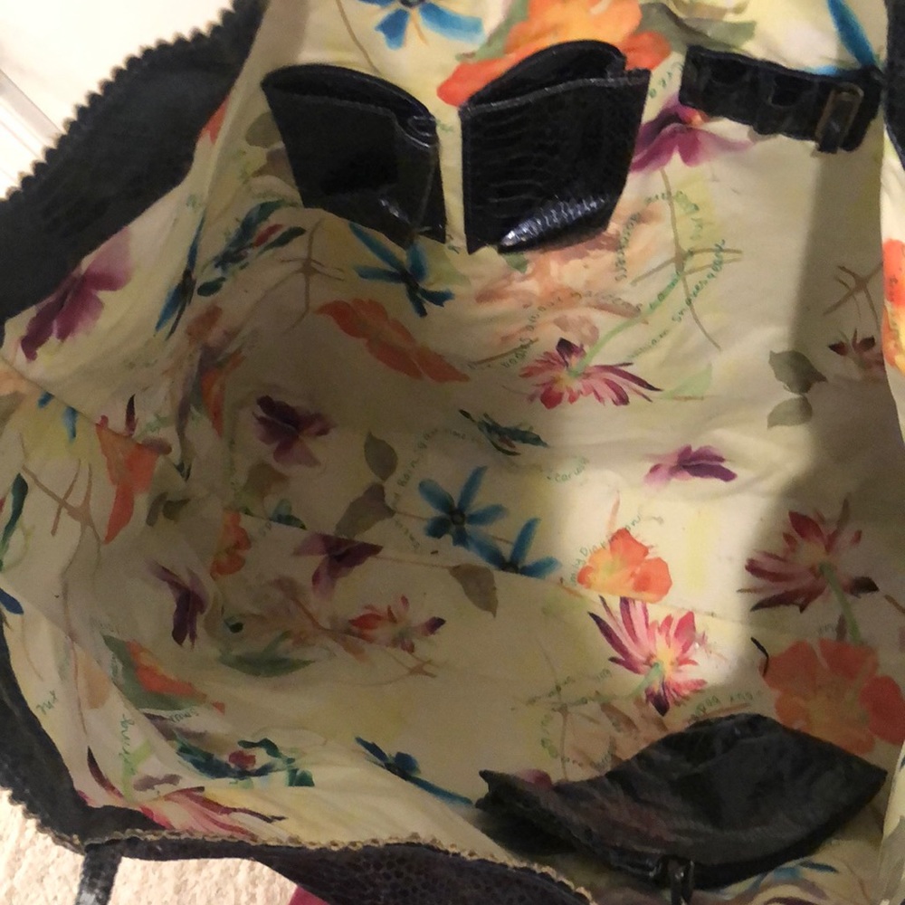 Snake pleather navy/gray tote by Carlos falchi - Picture 3 of 3